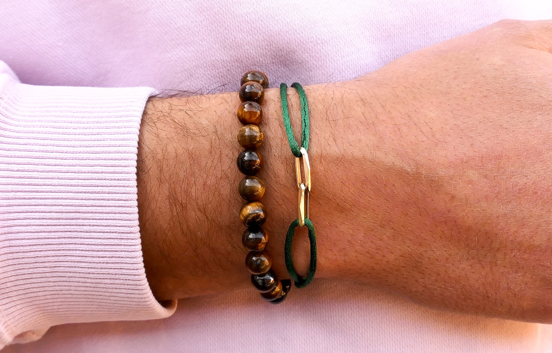 Forever Knots® groene satijnkoord armband met gouden closed forever schakel