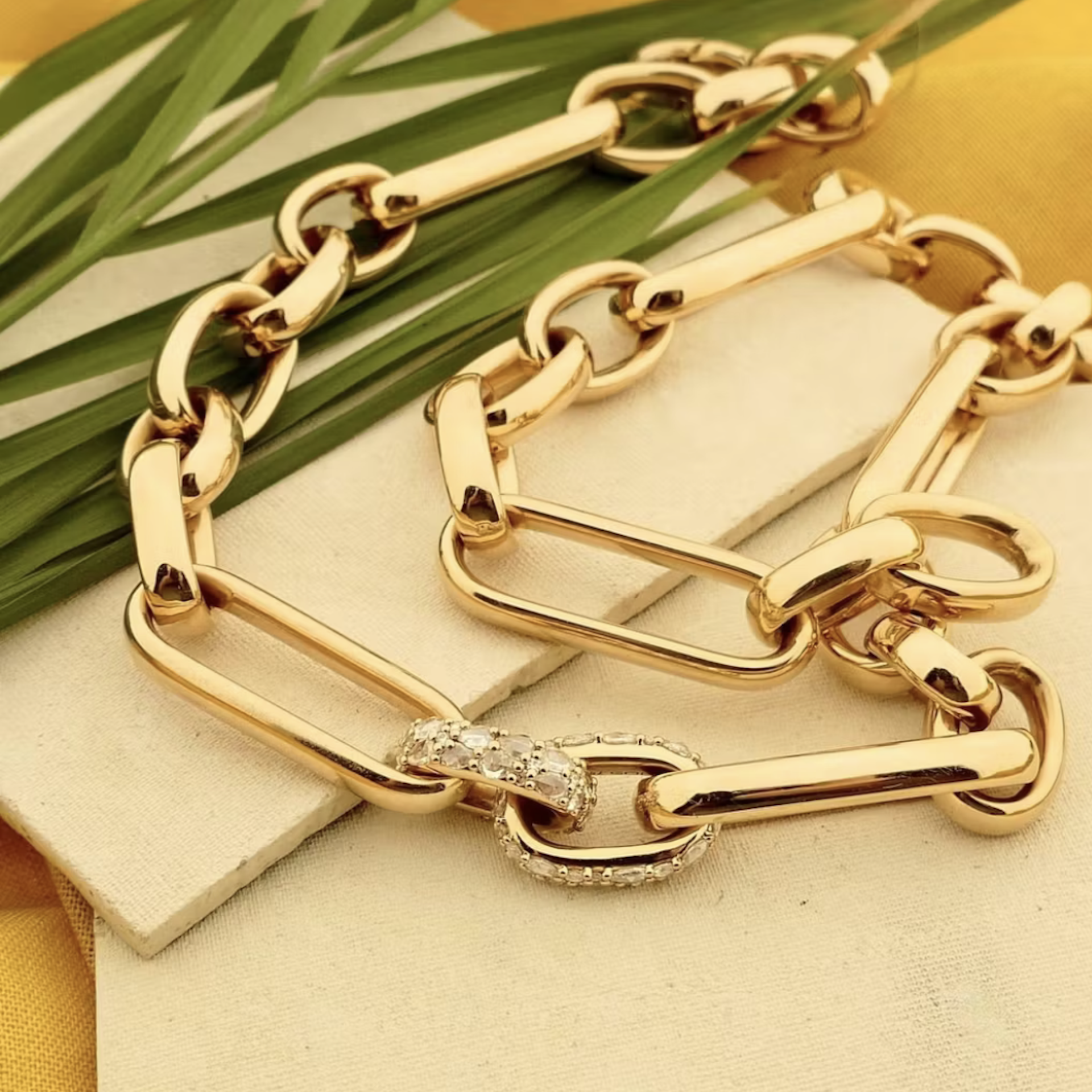 Roségouden-collier-met-diamanten-ROOS1835-merk-sieraad