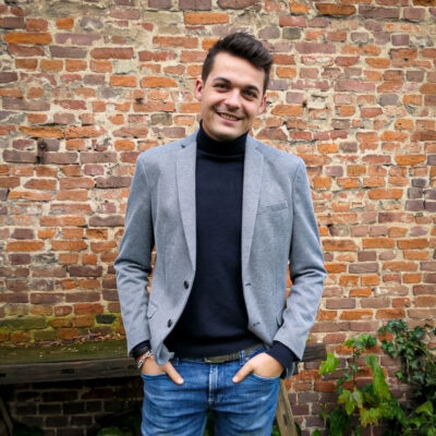 Sebas, werkzaam bij Juweelwinkel
